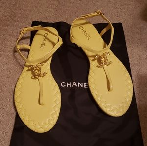 Chanel thong sandals